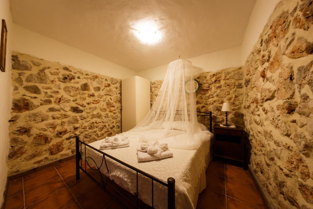 Villa Melite Agios Nikolaos  Exteriör bild