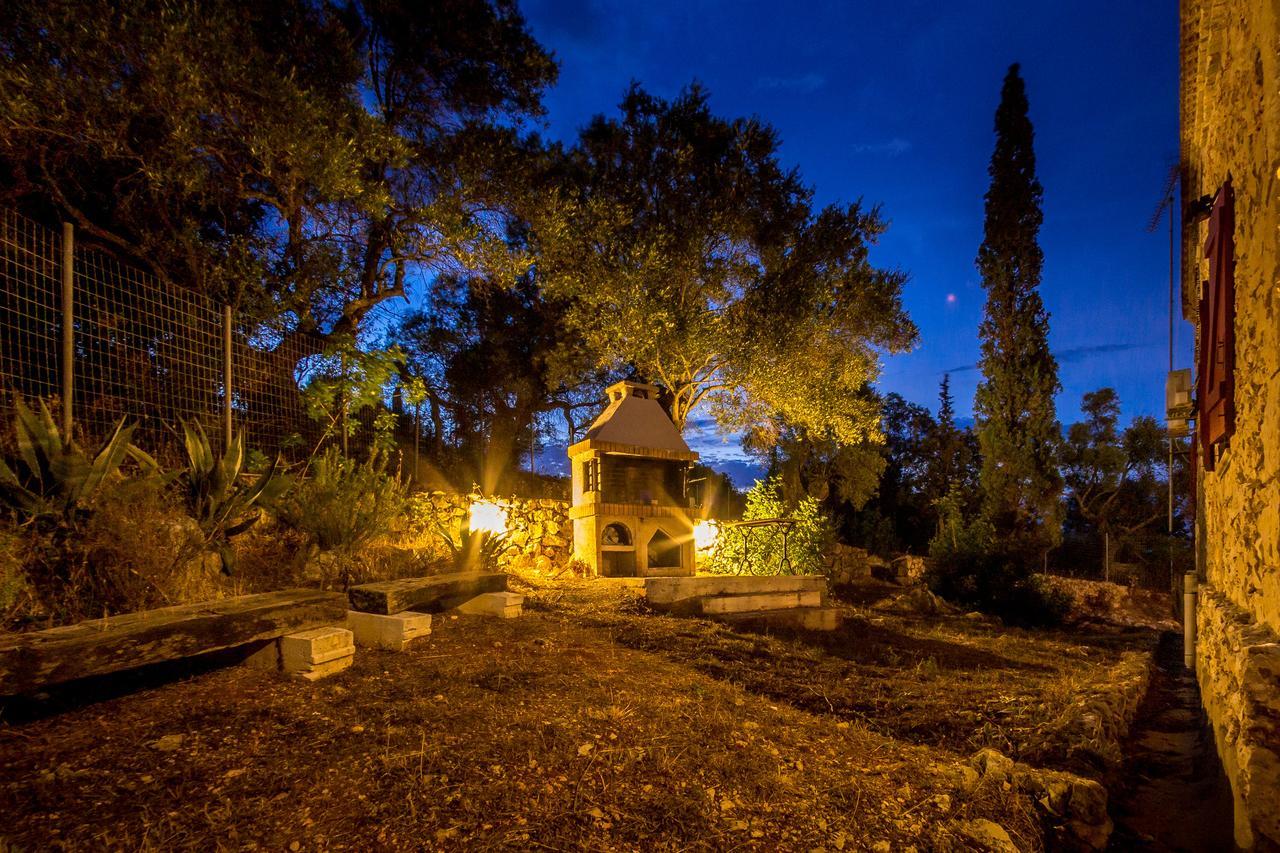 Villa Melite Agios Nikolaos  Exteriör bild
