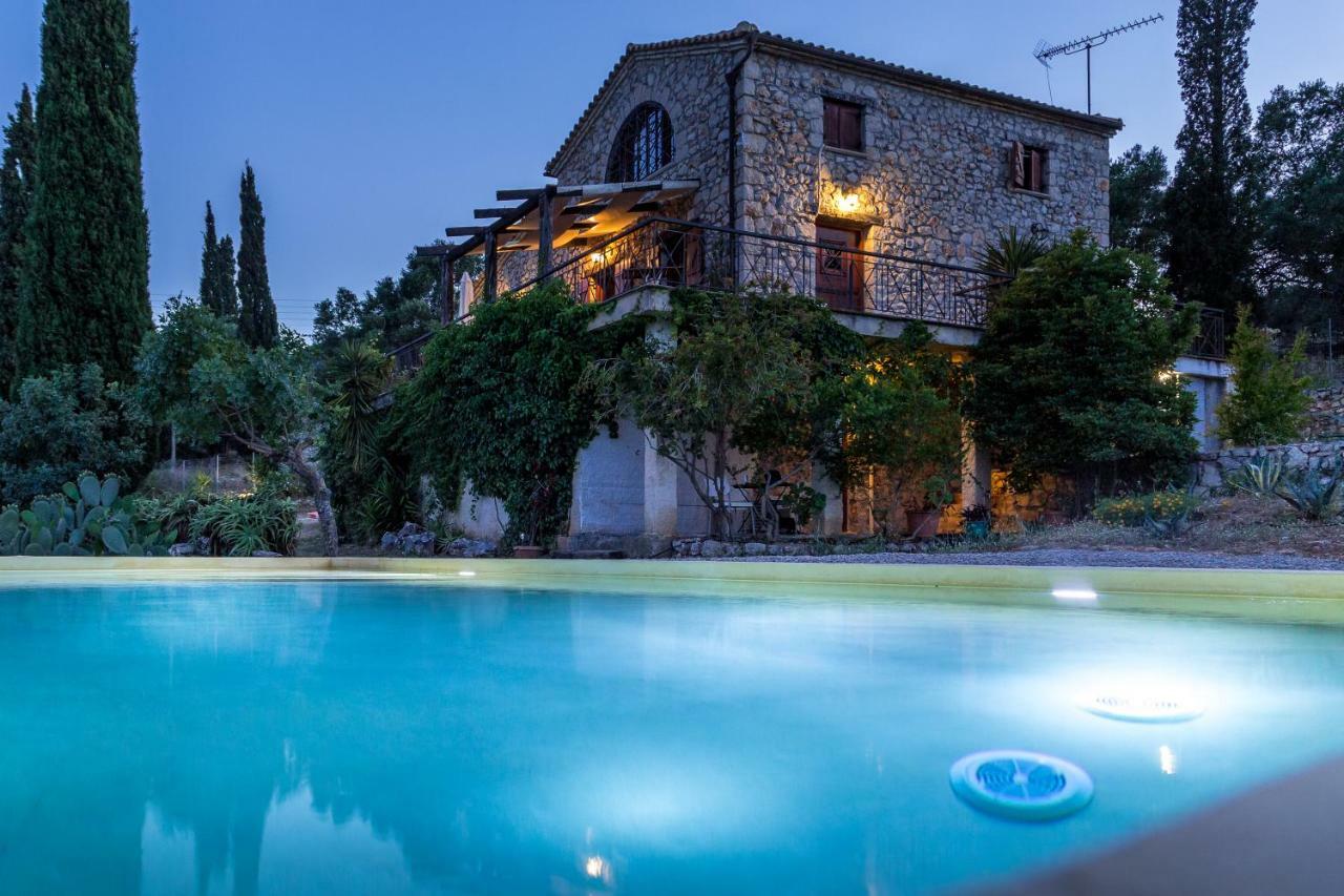 Villa Melite Agios Nikolaos  Exteriör bild